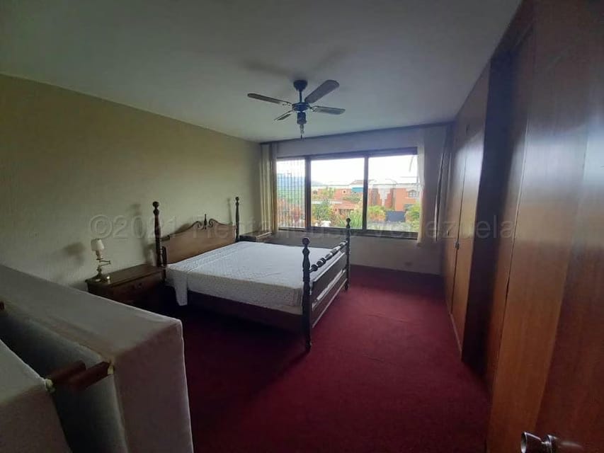 Casa (Multipes Niveles) en Venta en La Lagunita Country Club, Distrito Metropolitano - 24