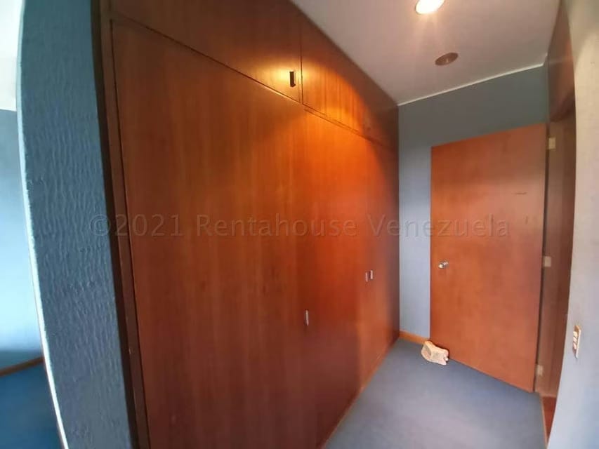 Casa (Multipes Niveles) en Venta en La Lagunita Country Club, Distrito Metropolitano - 30