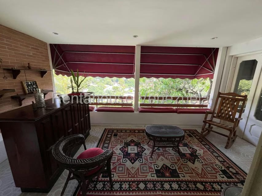 Casa (Multipes Niveles) en Venta en Prados del Este, Distrito Metropolitano - 14
