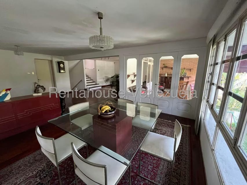 Casa (Multipes Niveles) en Venta en Prados del Este, Distrito Metropolitano - 17