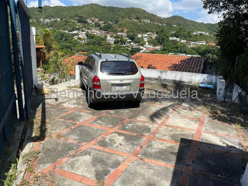 Casa (Multipes Niveles) en Venta en Prados del Este, Distrito Metropolitano - 7