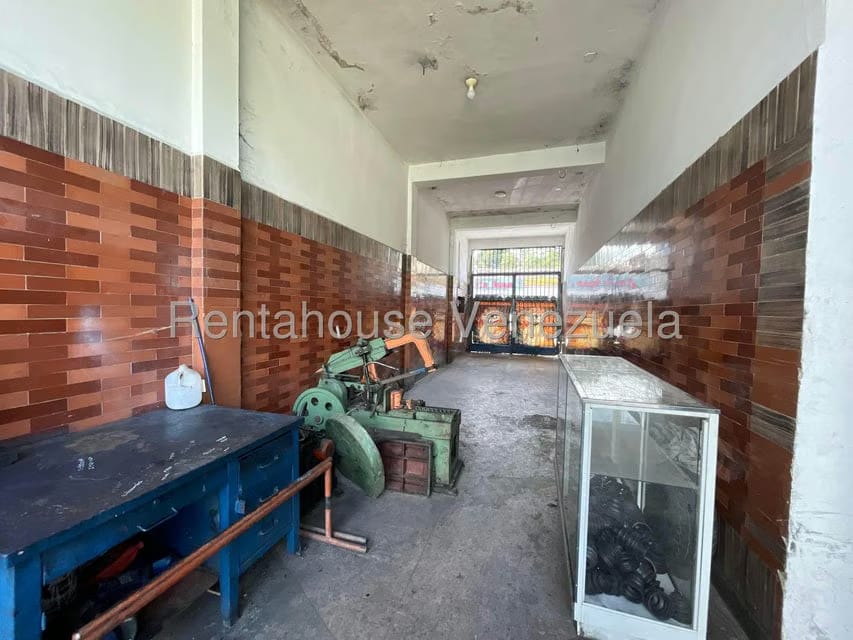 Comercial (Local Comercial) en Venta en Santa Rosa, Aragua - 11