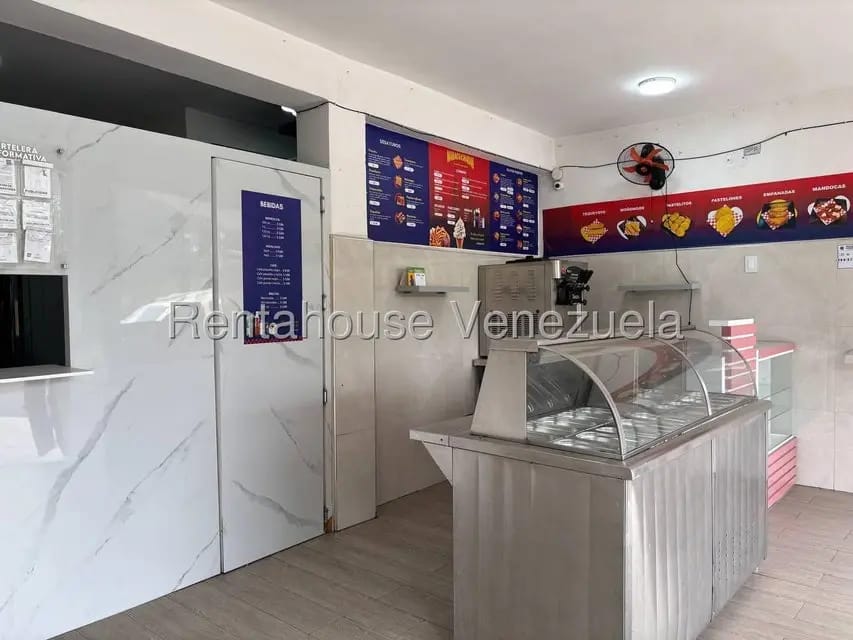 Comercial (Local Comercial) en Alquiler en Zona Oeste, Lara - 20