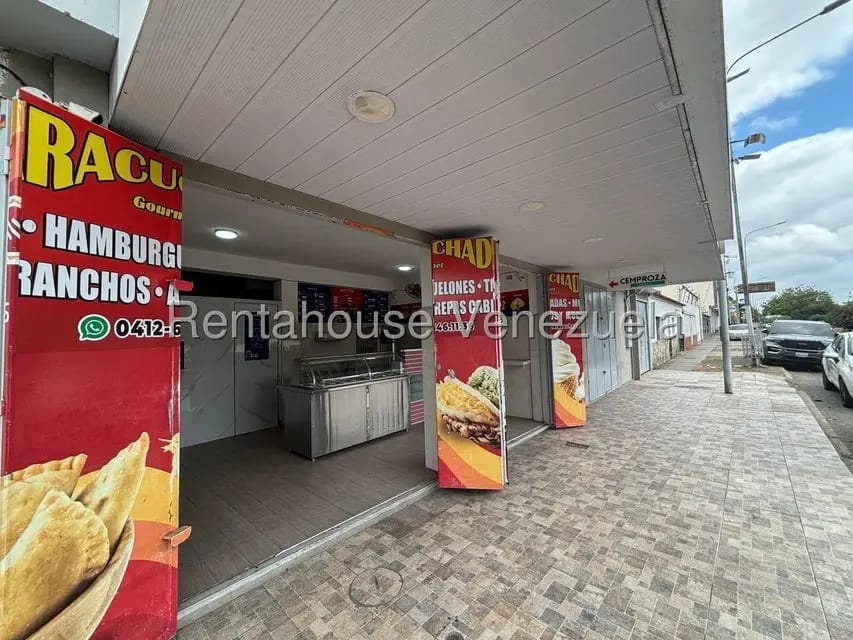 Comercial (Local Comercial) en Alquiler en Zona Oeste, Lara - 3