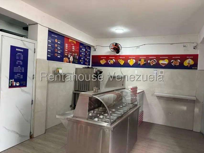 Comercial (Local Comercial) en Alquiler en Zona Oeste, Lara - 21