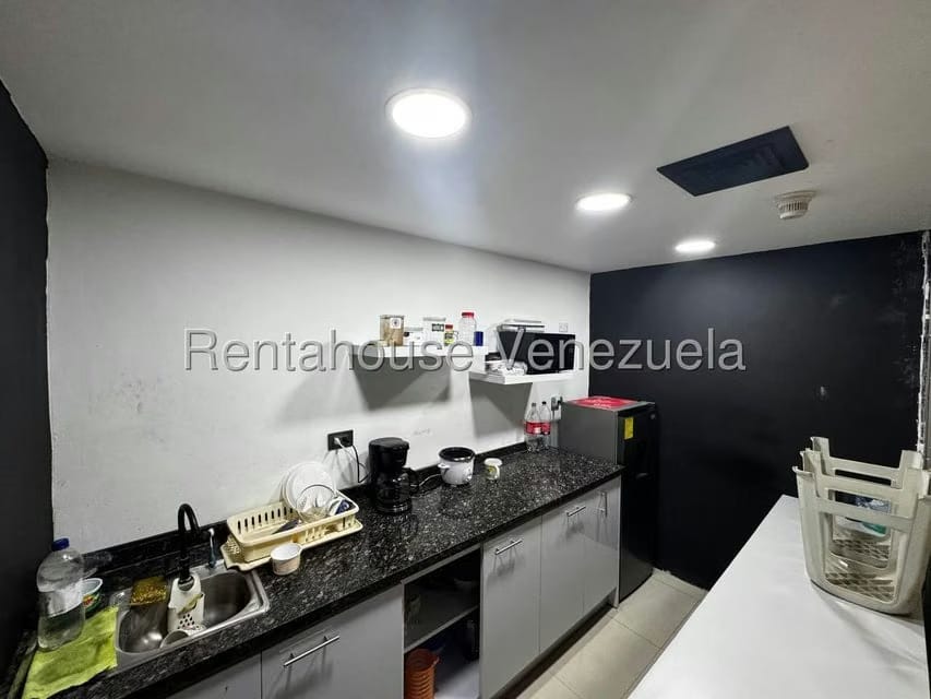 Comercial (Local Comercial) en Alquiler en El Bosque, Distrito Metropolitano - 15