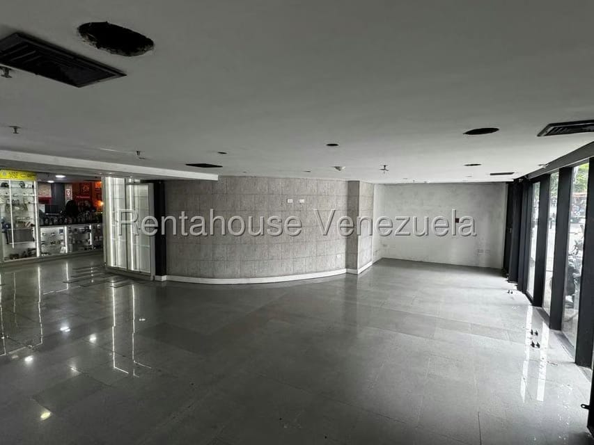 Comercial (Local Comercial) en Alquiler en El Bosque, Distrito Metropolitano - 6