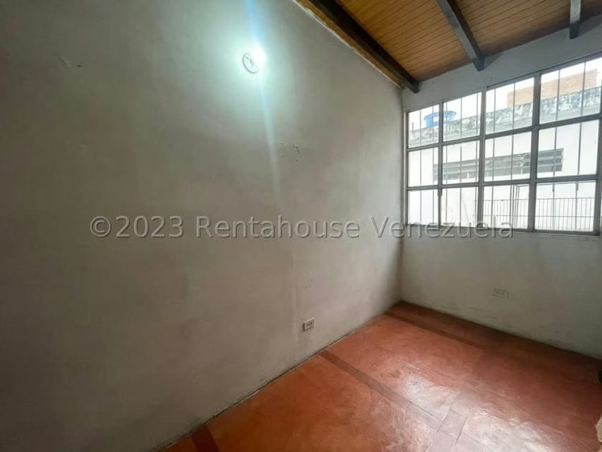 Casa (Duplex) en Venta en El Viñedo, Carabobo - 15