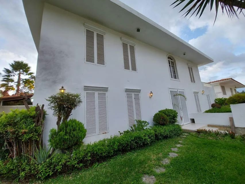 Casa (Multipes Niveles) en Venta en Sorocaima, Distrito Metropolitano
