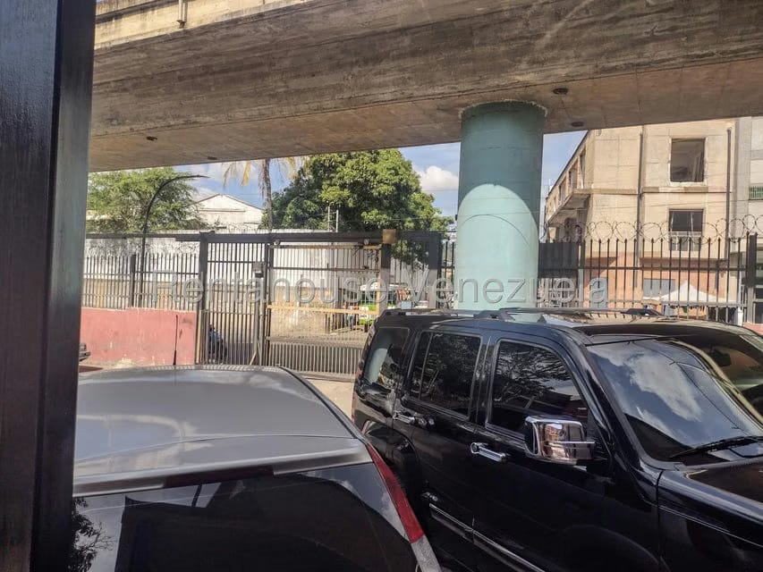 Comercial (Local Comercial) en Venta en Catia, Distrito Metropolitano - 10