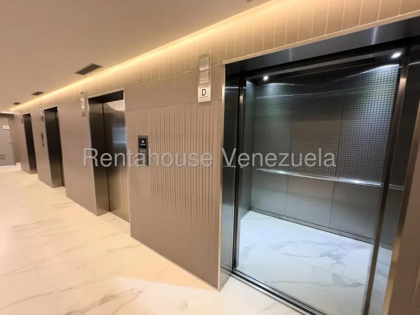 Comercial (Oficina) en Venta en Las Mercedes, Distrito Metropolitano - 4