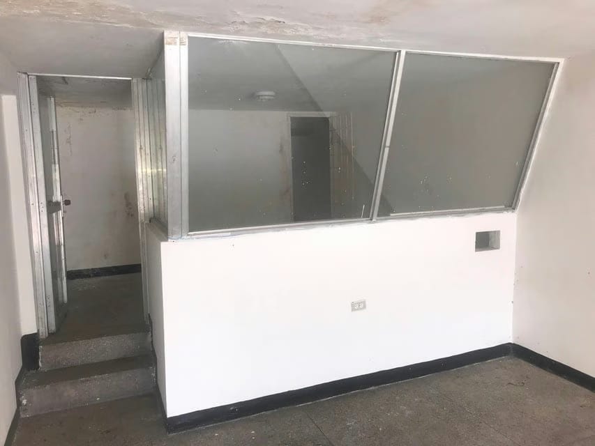 Comercial (Local Comercial) en Alquiler en Belloso, Zulia - 5