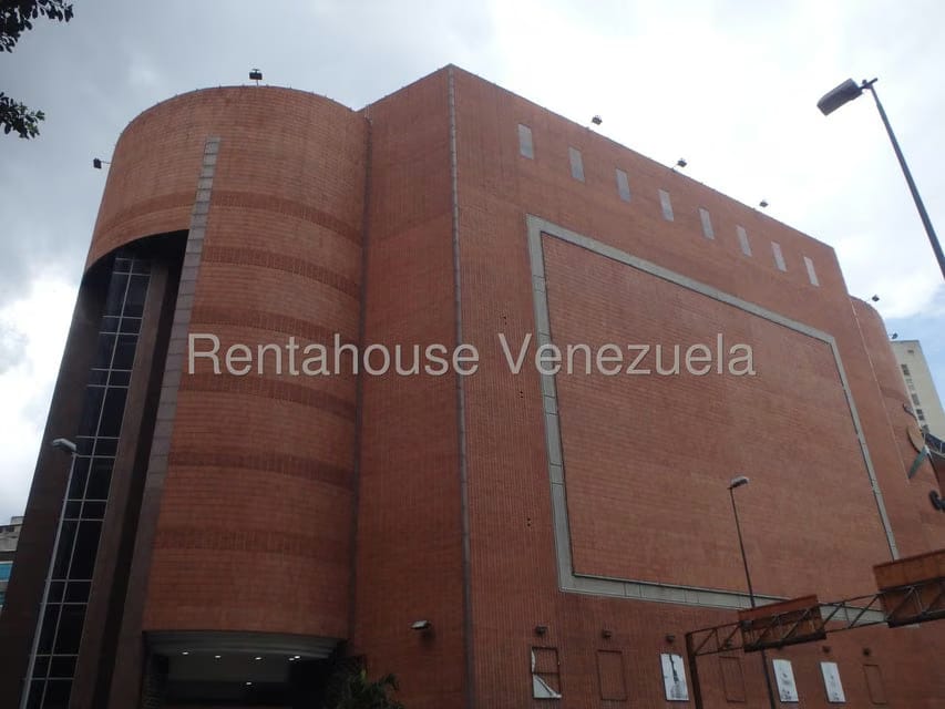 Comercial (Local Comercial) en Alquiler en San Bernardino, Distrito Metropolitano - 14