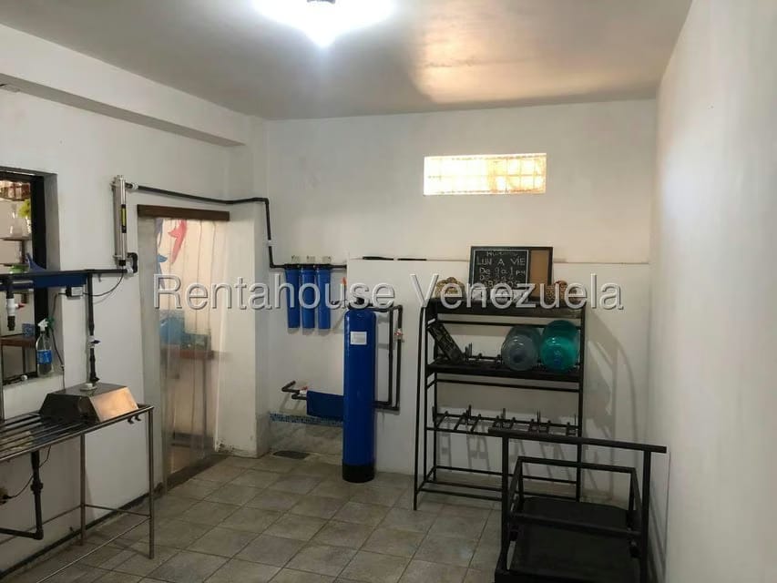 Comercial (Local Comercial) en Alquiler en Playa El Agua, Nueva Esparta - 3