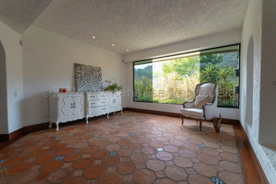 Apartamento (1 Nivel) en Venta en Colinas del Tamanaco, Distrito Metropolitano - 11