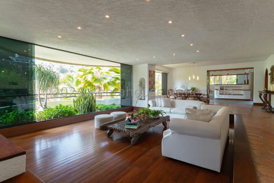 Apartamento (1 Nivel) en Venta en Colinas del Tamanaco, Distrito Metropolitano - 9