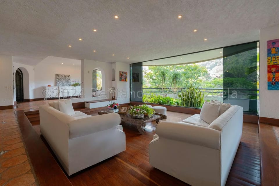 Apartamento (1 Nivel) en Venta en Colinas del Tamanaco, Distrito Metropolitano - 10