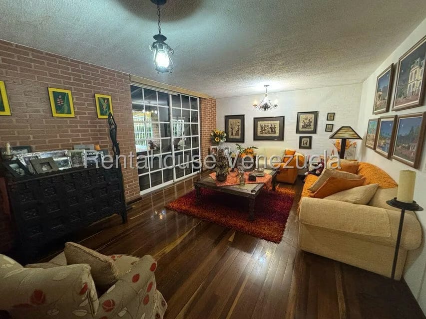 Casa (1 Nivel) en Venta en El Hatillo, Distrito Metropolitano - 2