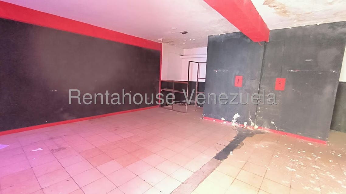 Comercial (Local Comercial) en Venta en C.C Victoria Center, Aragua - 3
