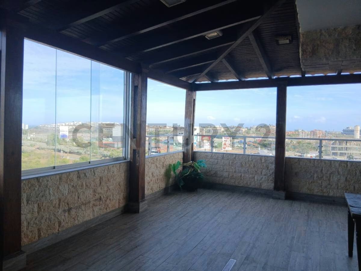 Espectacular Penthouse en Los Geranios, municipio Maneiro - 21