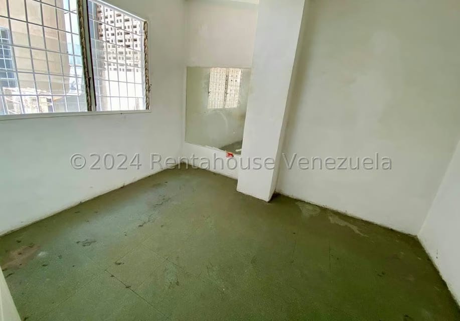 Comercial (Oficina) en Alquiler en Centro, Lara - 5