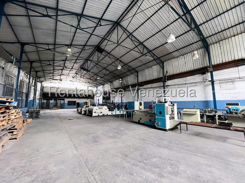 Comercial (Galpon - Deposito) en Venta en Guarenas, Miranda - 4