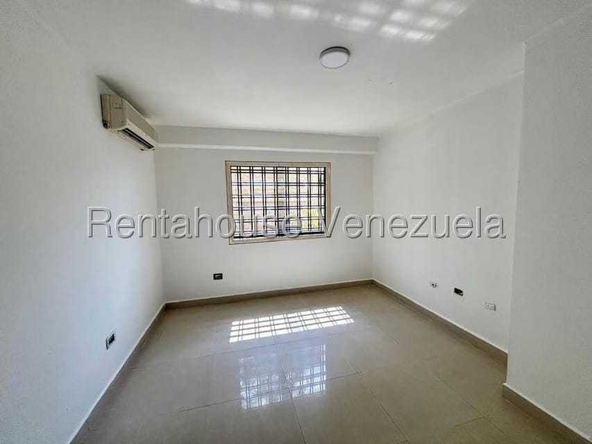 Casa (1 Nivel) en Venta en El Pedregal, Lara - 28