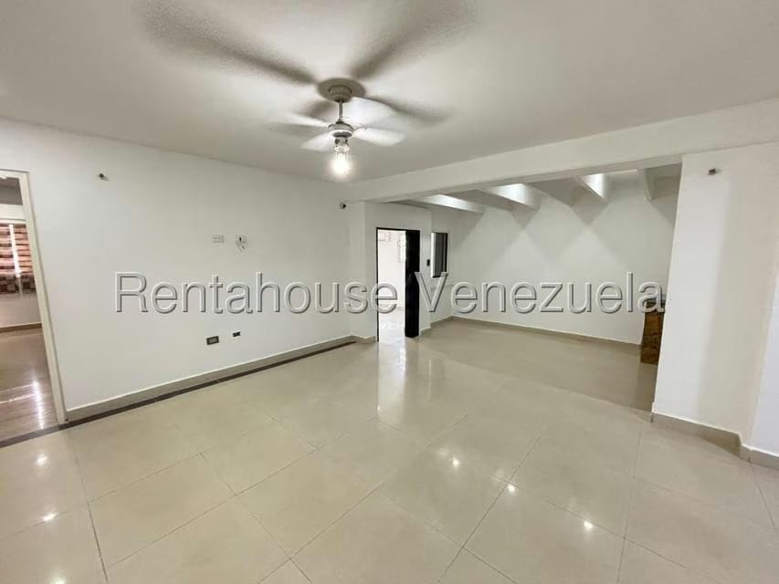 Casa (1 Nivel) en Venta en El Pedregal, Lara - 38