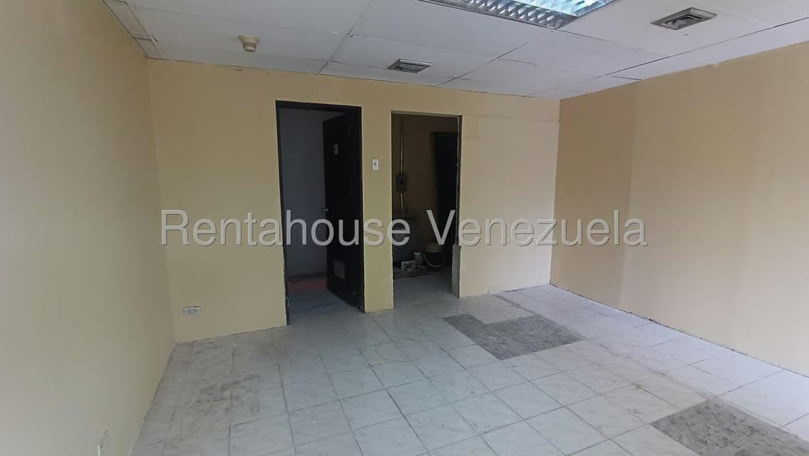 Comercial (Galpon - Deposito) en Alquiler en Propatria, Distrito Metropolitano - 5