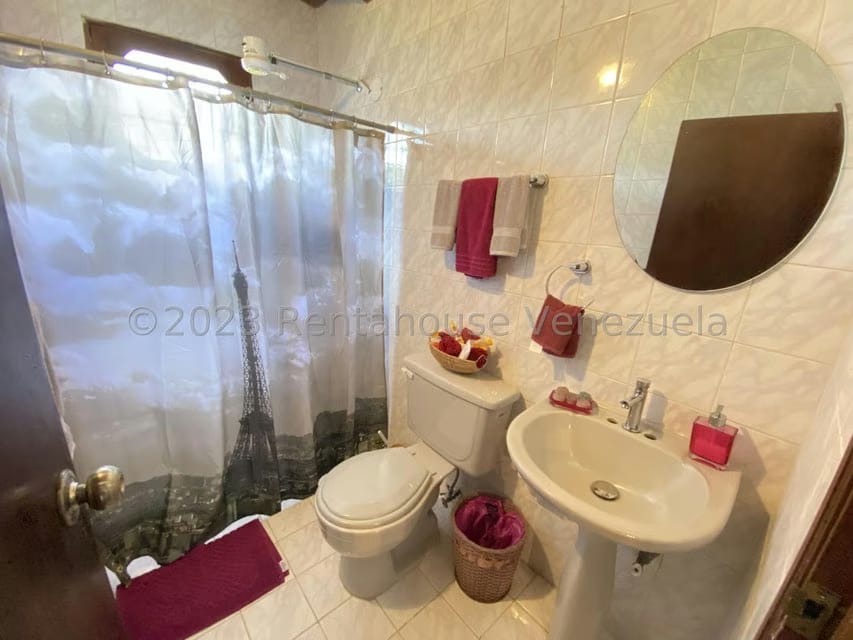 Comercial (Local Comercial) en Venta en La Union, Distrito Metropolitano - 53