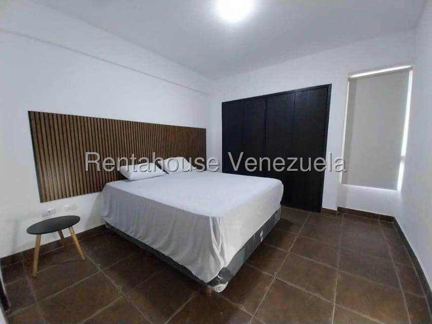 Apartamento (1 Nivel) en Alquiler en Avenida Bella Vista, Zulia - 28