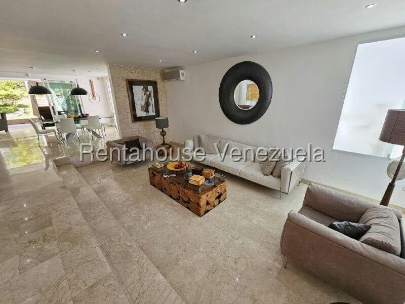 Casa (Duplex) en Venta en Loma Linda, Distrito Metropolitano - 12