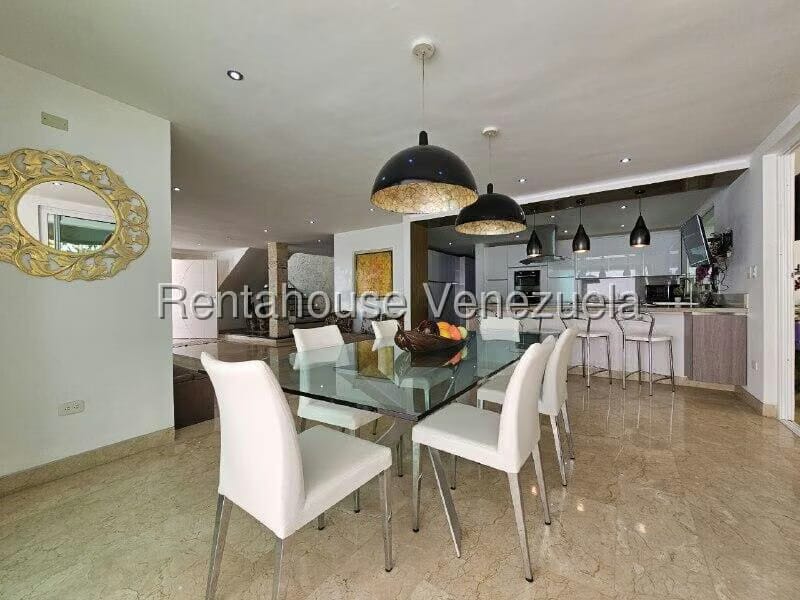 Casa (Duplex) en Venta en Loma Linda, Distrito Metropolitano - 15