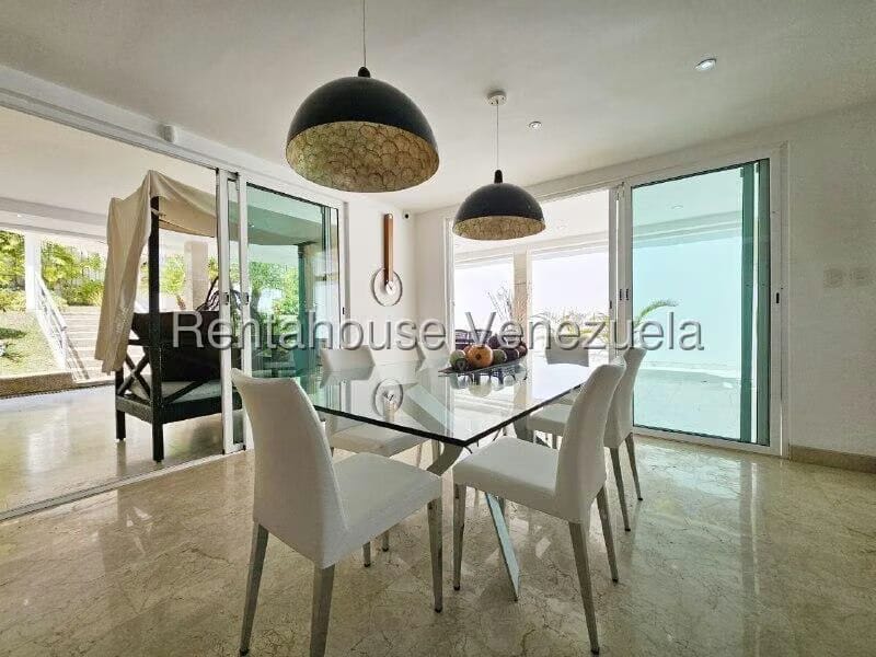 Casa (Duplex) en Venta en Loma Linda, Distrito Metropolitano - 16