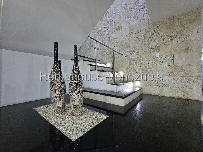 Casa (Duplex) en Venta en Loma Linda, Distrito Metropolitano - 28