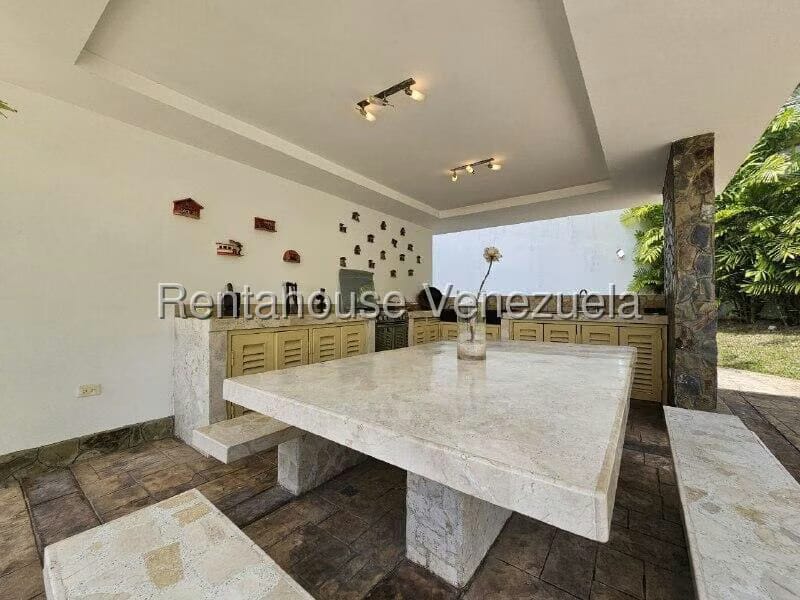 Casa (Duplex) en Venta en Loma Linda, Distrito Metropolitano - 57