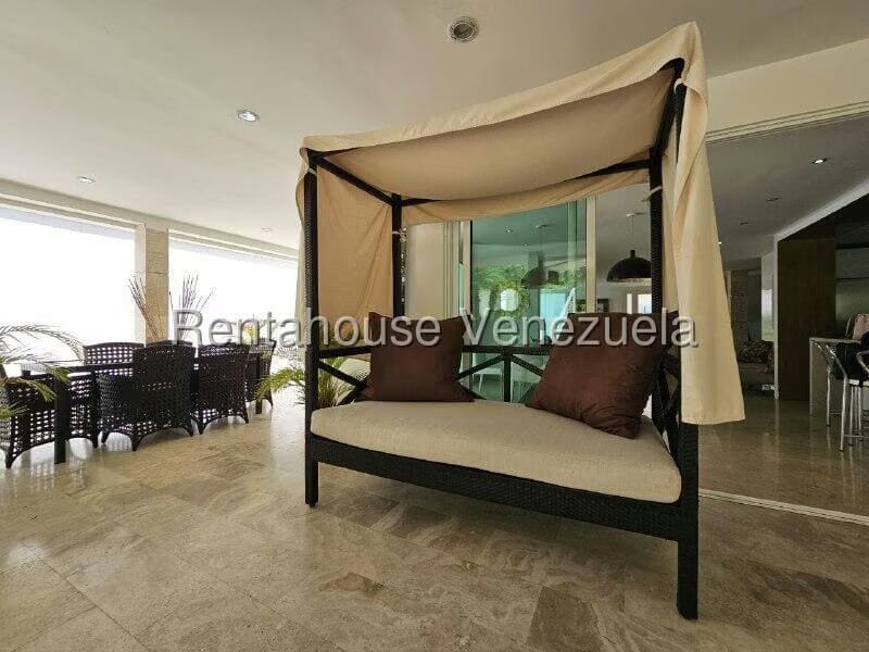 Casa (Duplex) en Venta en Loma Linda, Distrito Metropolitano - 60