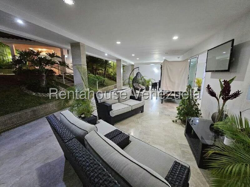 Casa (Duplex) en Venta en Loma Linda, Distrito Metropolitano - 65