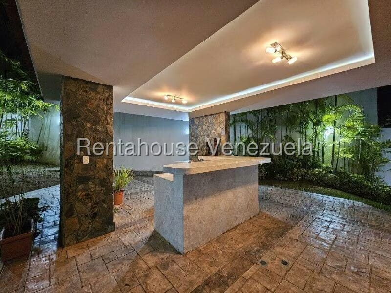 Casa (Duplex) en Venta en Loma Linda, Distrito Metropolitano - 66