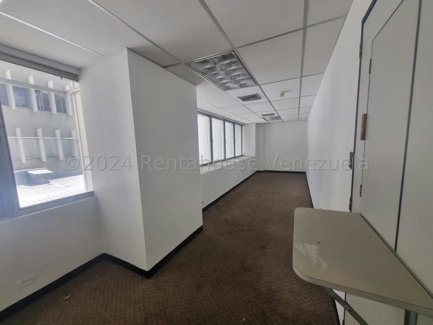 Comercial (Oficina) en Venta en Los Palos Grandes, Distrito Metropolitano - 7