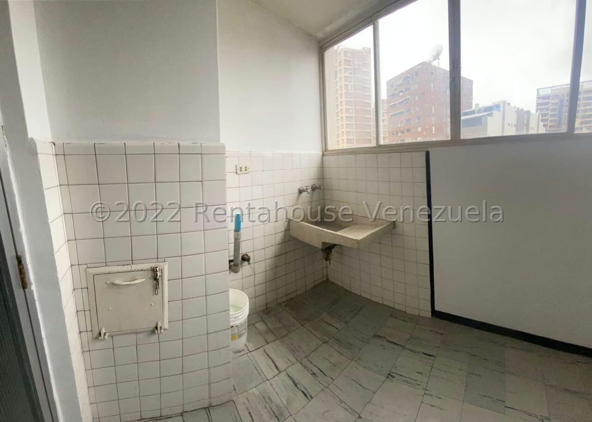 APARTAMENTO EN VENTA – ELENA MARIN NOBREGA