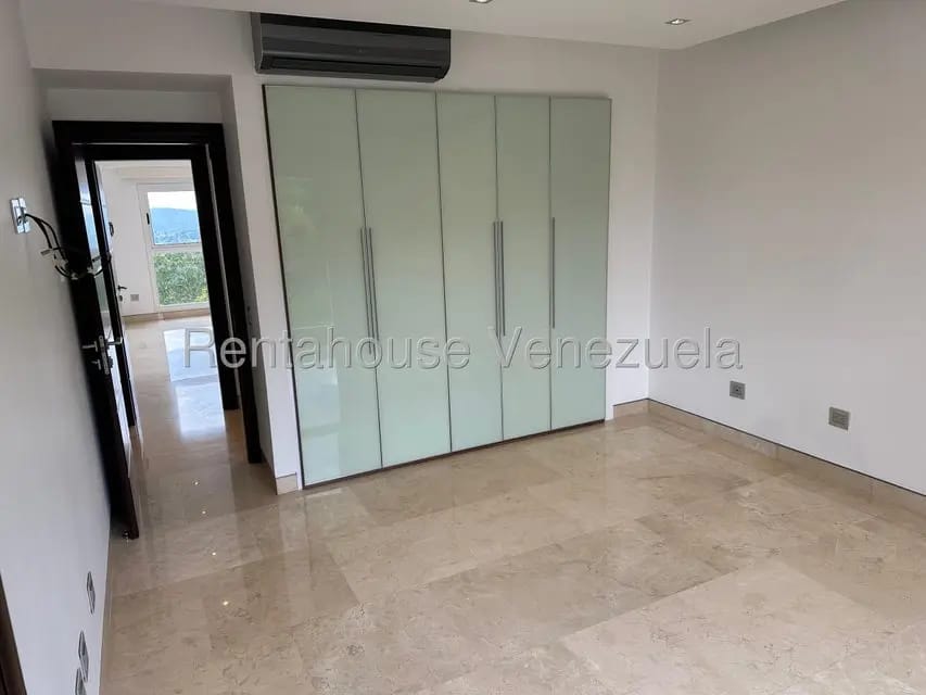 Apartamento (1 Nivel) en Venta en El Hatillo, Distrito Metropolitano - 11