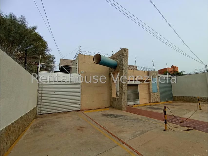 Comercial (Oficina) en Venta en Tierra Negra, Zulia - 2