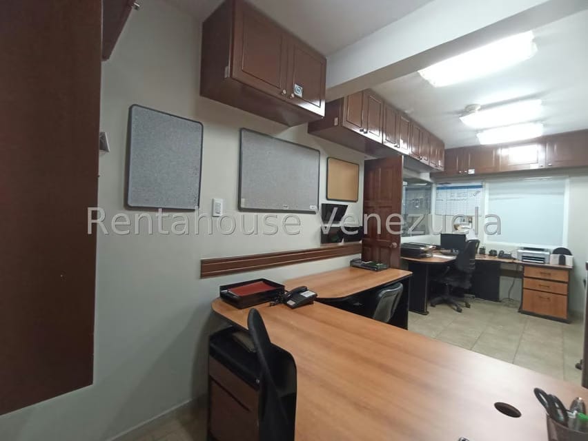 Comercial (Oficina) en Venta en Tierra Negra, Zulia - 17