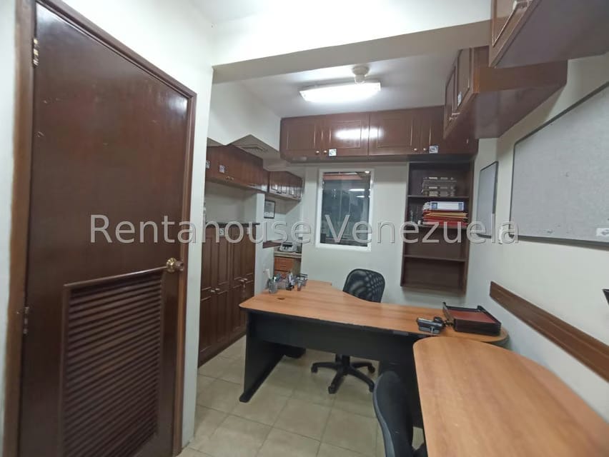 Comercial (Oficina) en Venta en Tierra Negra, Zulia - 19