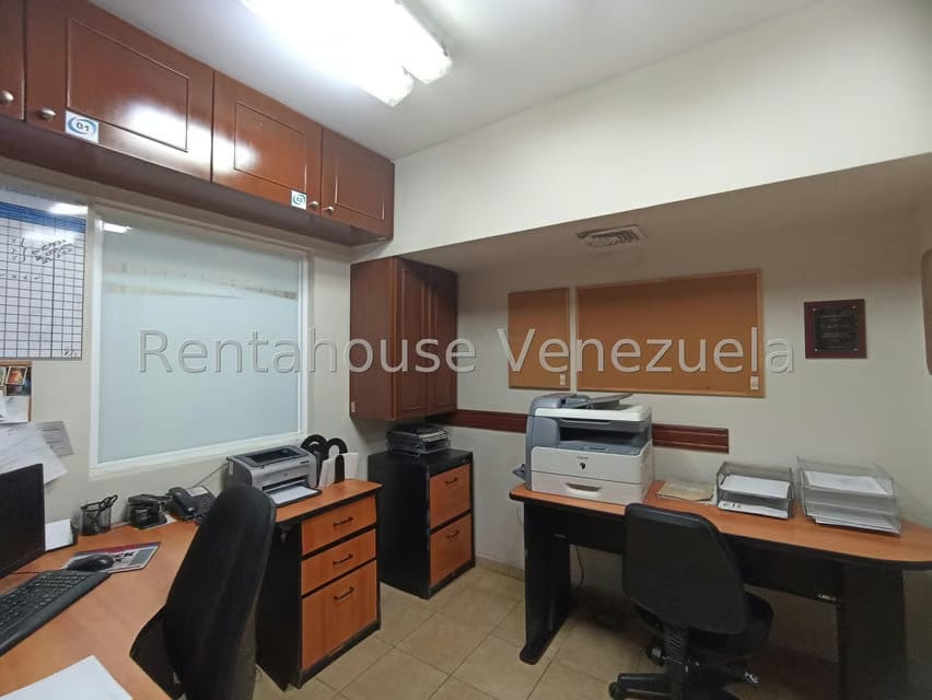 Comercial (Oficina) en Venta en Tierra Negra, Zulia - 23