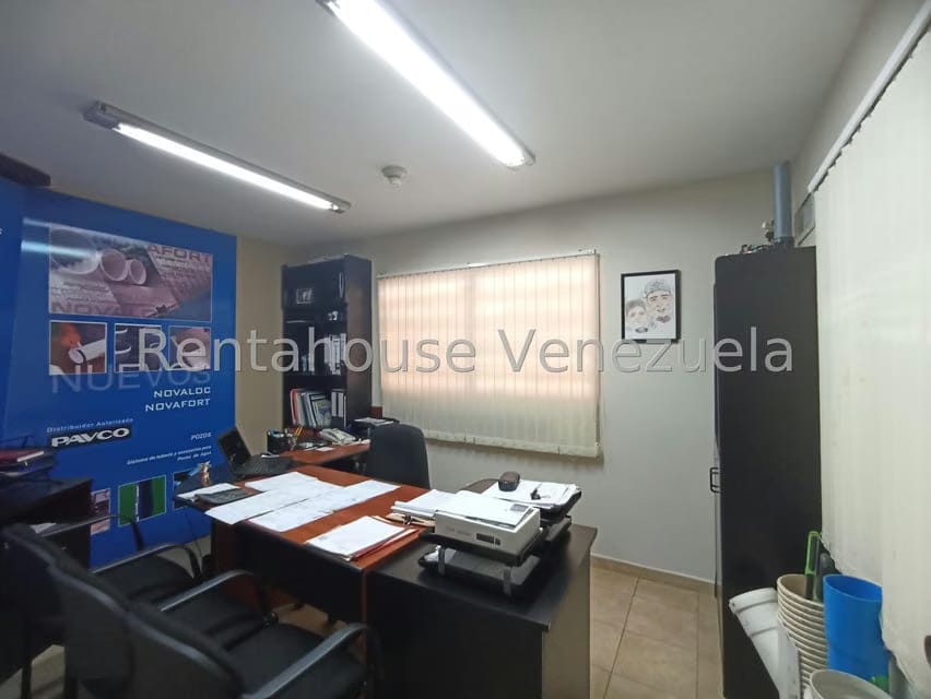 Comercial (Oficina) en Venta en Tierra Negra, Zulia - 24