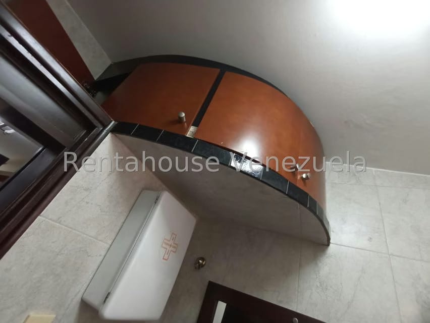 Comercial (Oficina) en Venta en Tierra Negra, Zulia - 32