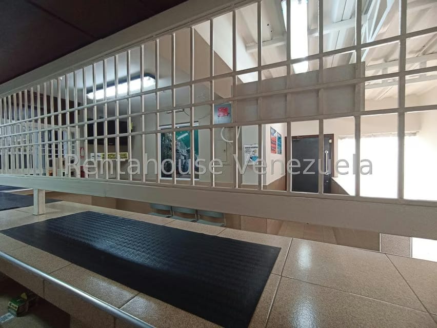 Comercial (Oficina) en Venta en Tierra Negra, Zulia - 40