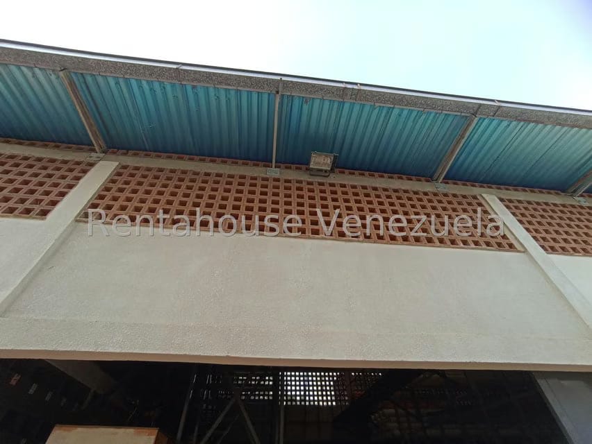 Comercial (Oficina) en Venta en Tierra Negra, Zulia - 50